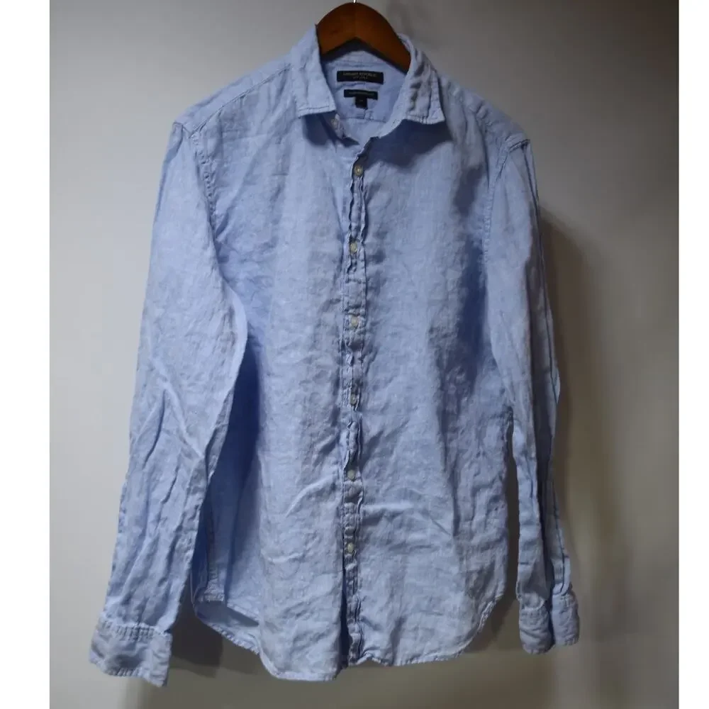 Banana Republic 100% Linen Light Blue Long Sleeve Button Front Shirt Men's Med